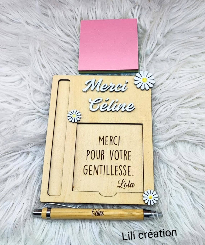Porte bloc note personnalisé avec son stylo - Modèle fleuri