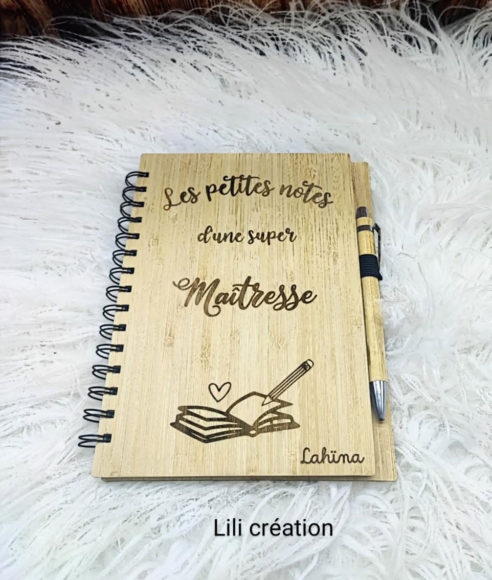 Carnet de notes personnalisé "Les petites notes d'un(e) super .."