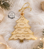 Sapin de Noël personnalisé – Contour acrylique doré & prénoms gravés