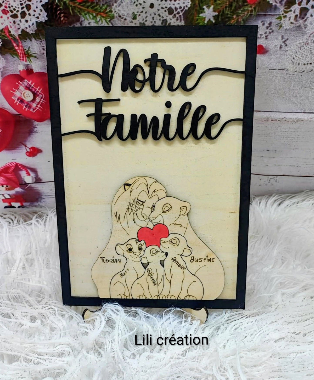 Cadre en bois "Notre famille meute de lions " personnalisable