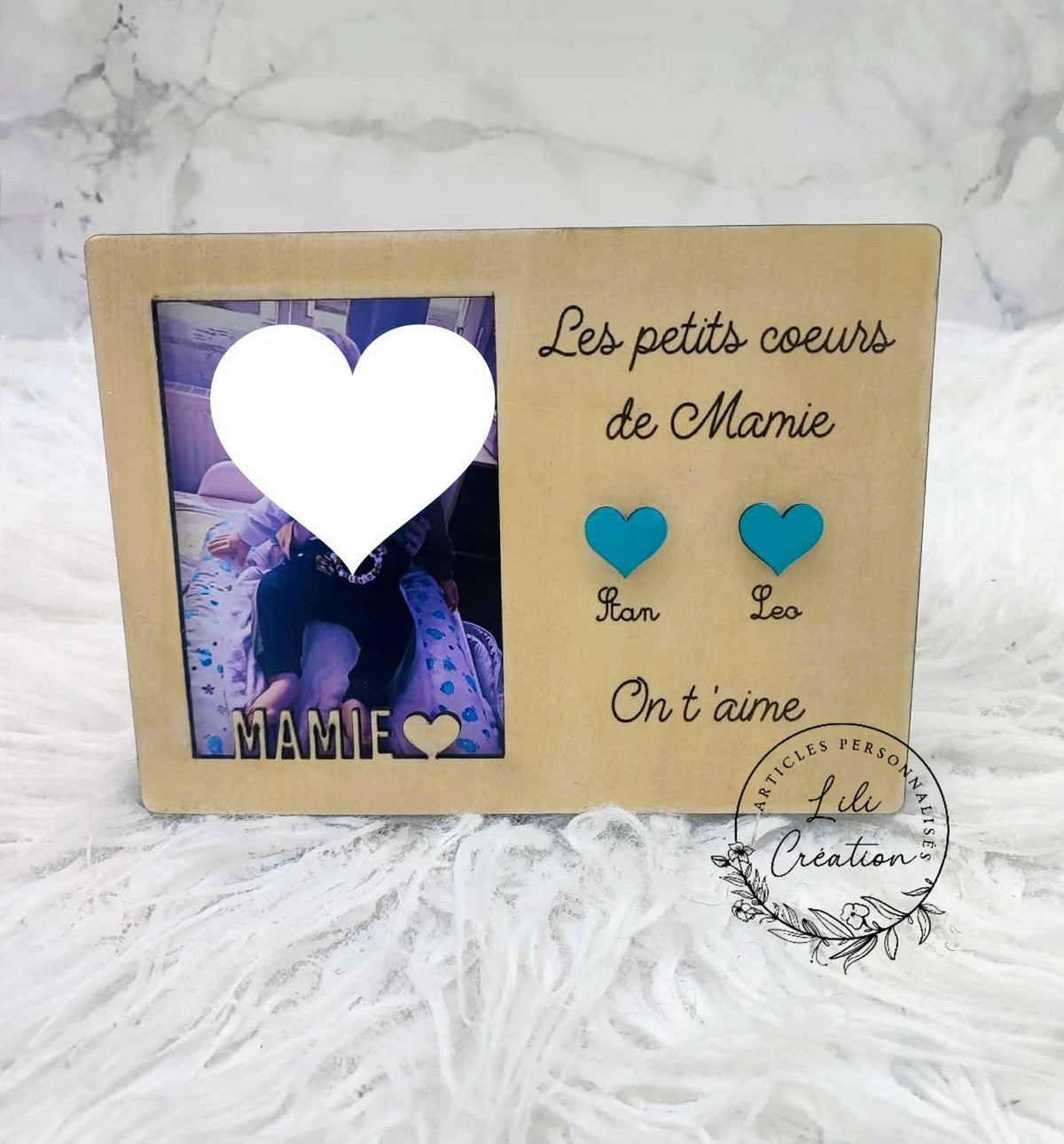 Cadre photo en bois "Les petits cœurs de..."