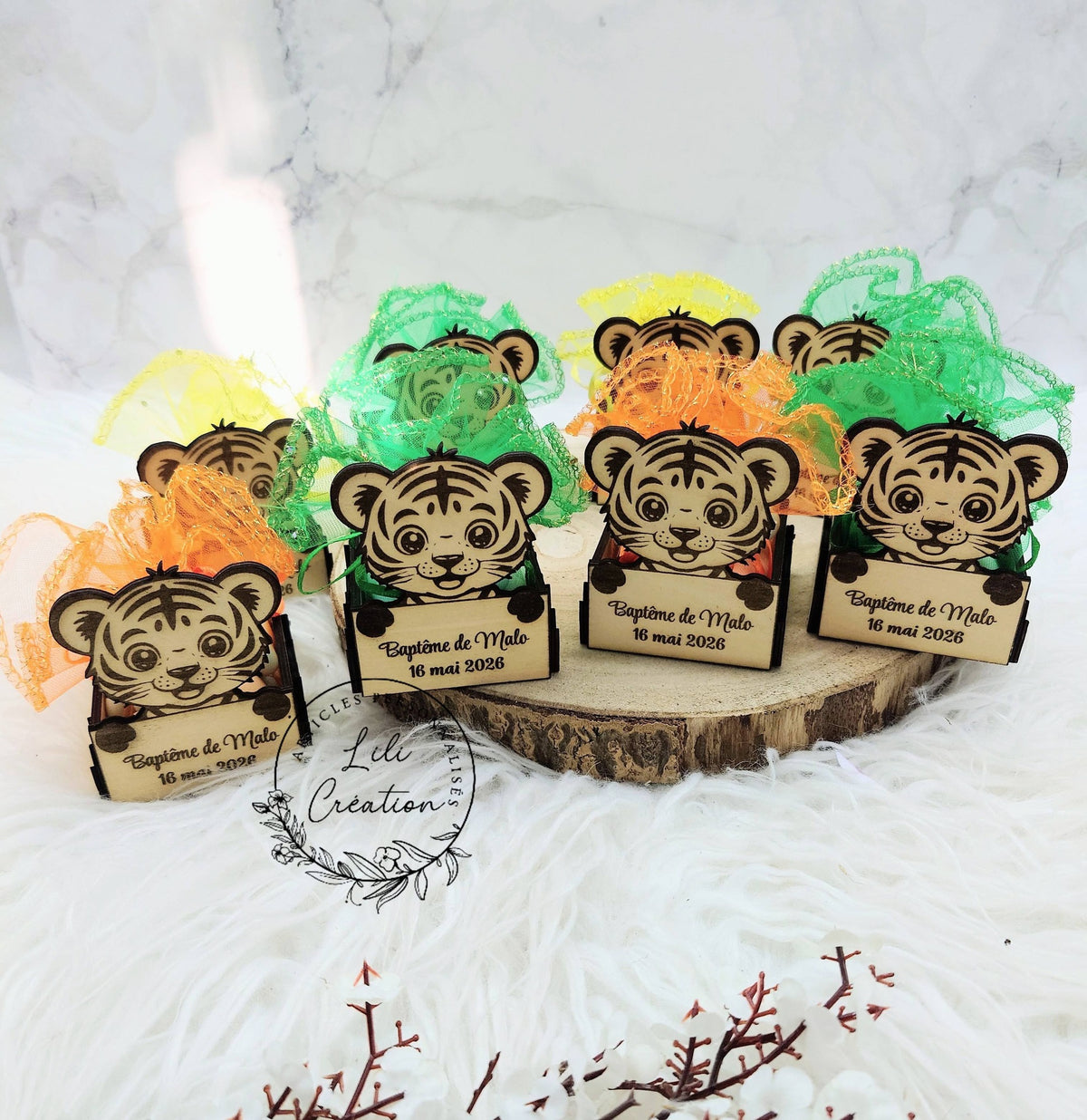 Boite à dragées baptême contour herbes et pochon personnalisée - Thème animaux mignons de la jungle, de la forêt ou de la ferme