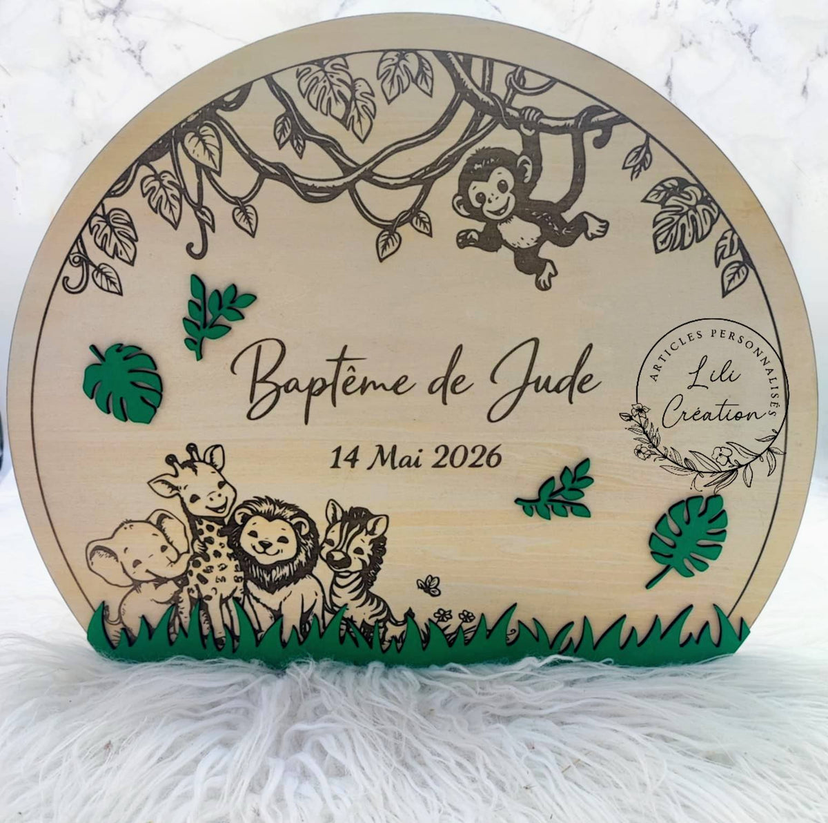 Urne en bois personnalisée pour lettres de baptême