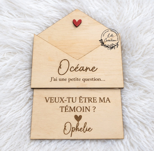 Enveloppe en bois pour faire une demande