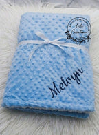 Couverture Minky Personnalisée – Le cadeau parfait pour bébé