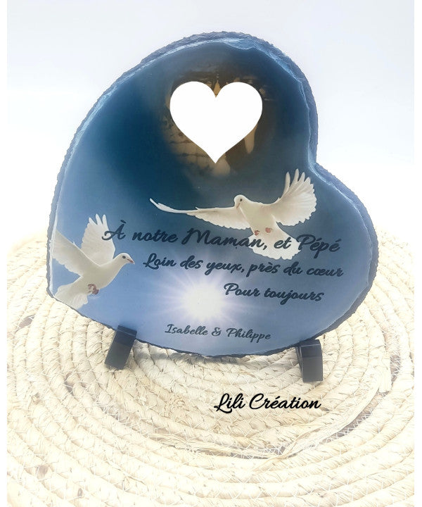 Plaque commémorative – Deux colombes