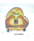 Plaque commémorative – Mains en forme de coeur