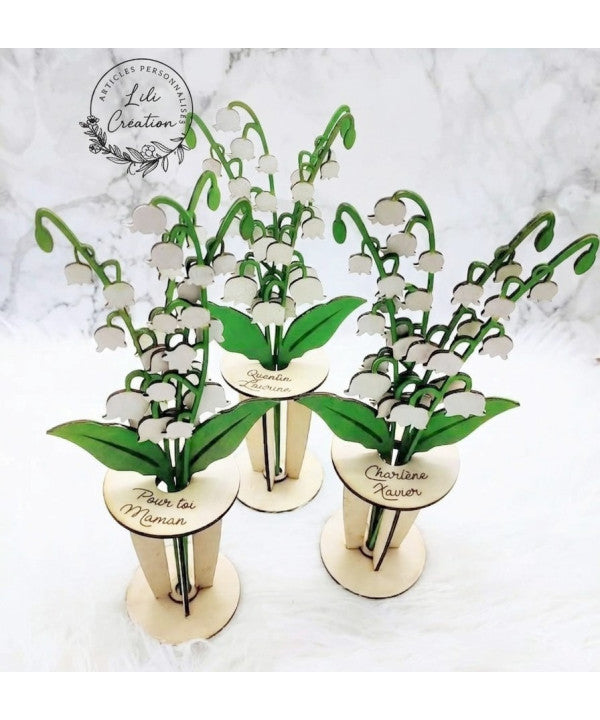 Muguet 3D en bois peint – Un bouquet de bonheur dans un vase en bois