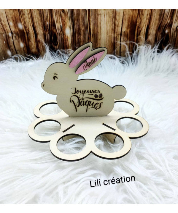 Centre de table Lapin – Spécial Pâques avec porte œufs Kinder