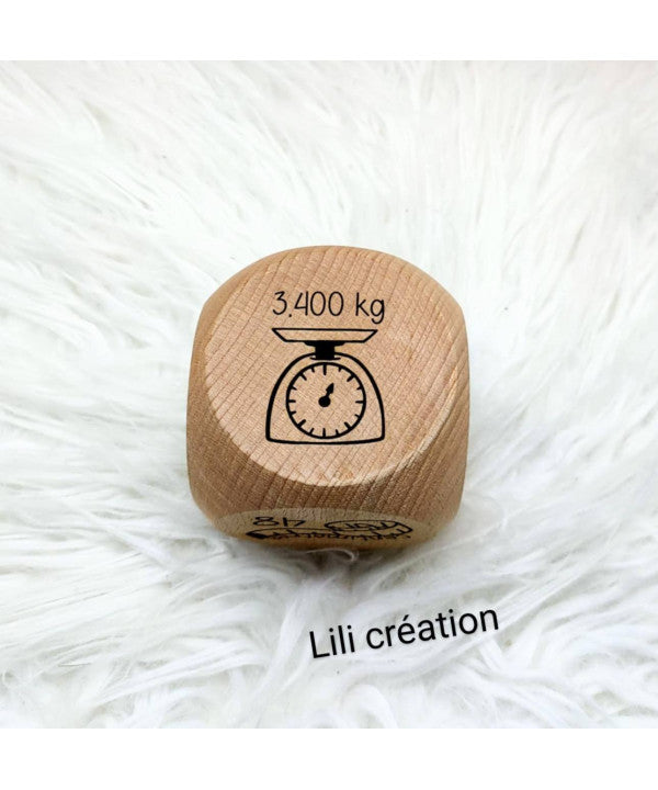 Cube de naissance personnalisé 8 cm