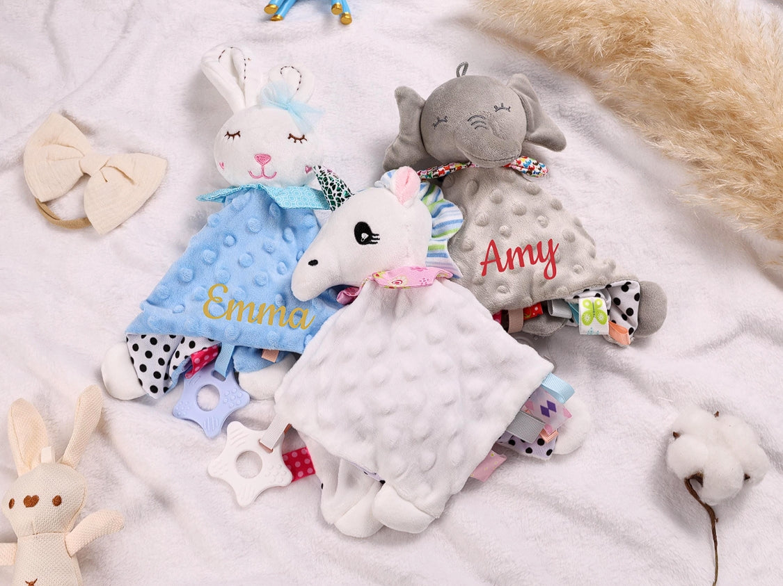 Doudou personnalisé – Le compagnon tendre des tout-petits