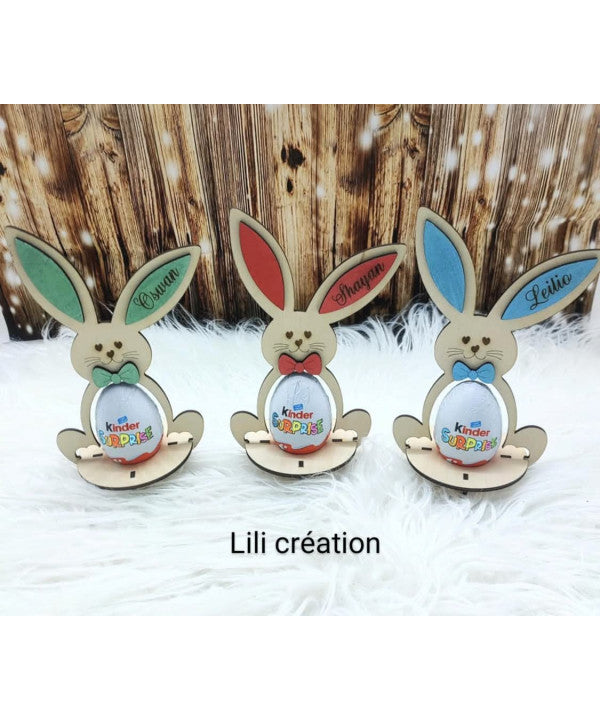 Lapin de Pâques en bois – Porte œuf Kinder personnalisé
