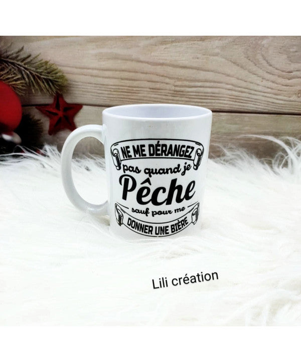 Mug humoristique personnalisé – “Ne me dérangez pas…”