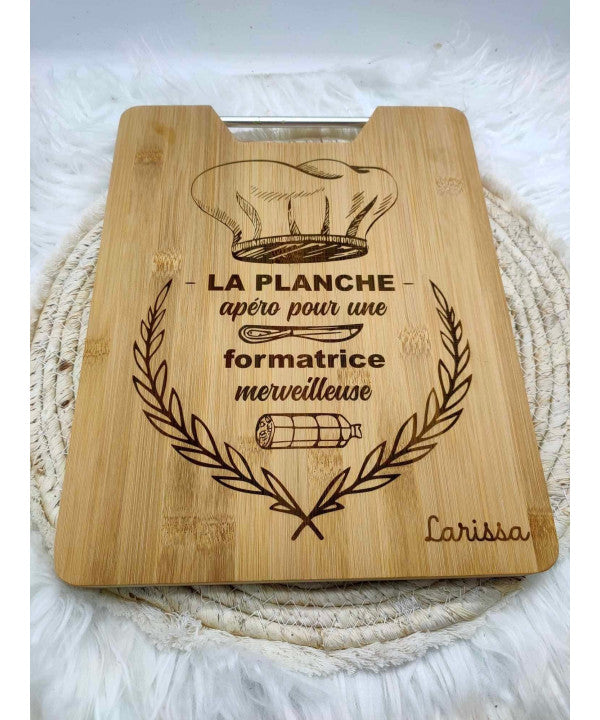 Planche Apéro Personnalisée – Modèle « Planche à saucisson »