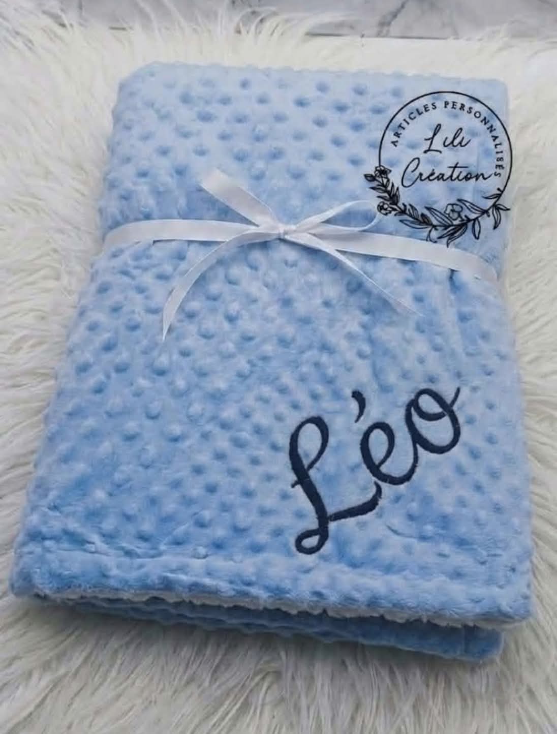 Couverture Minky Personnalisée – Le cadeau parfait pour bébé