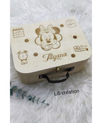 Valise en bois personnalisée – Souvenirs précieux de bébé